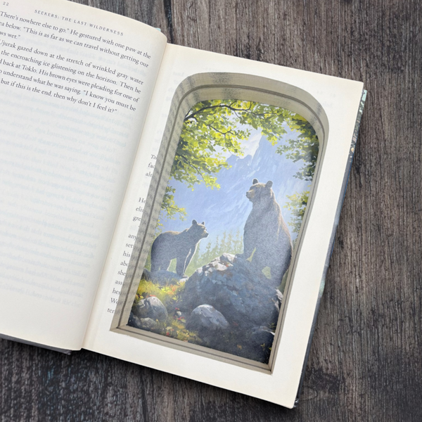 Seekers Series - Erin Hunter Book Stack