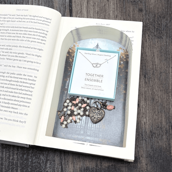 Chain of Gold "The Last Hours" Book One - Cassandra Clare - Secret Storage Books