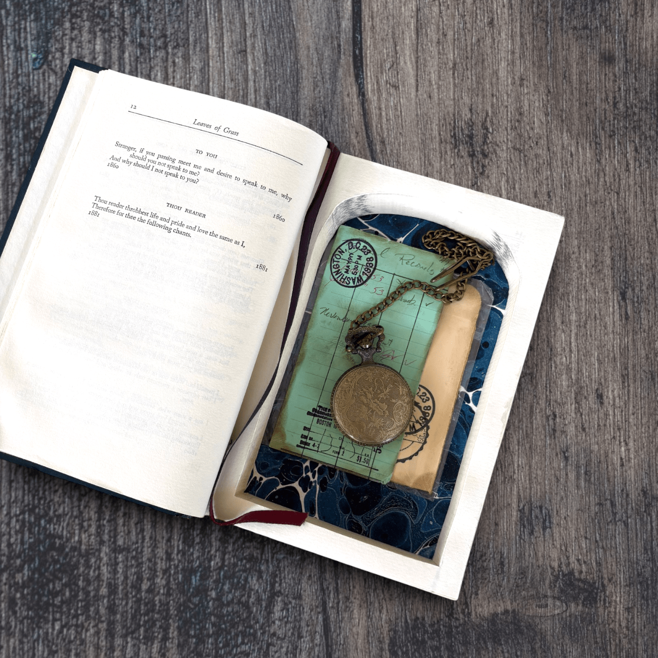 Leaves of Grass - Walt Whitman - Secret Storage Books