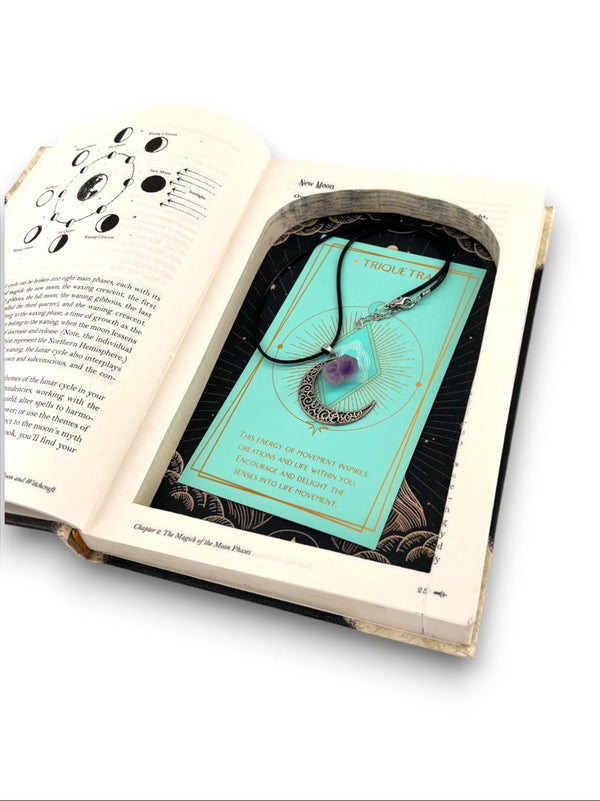 Modern Witchcraft Book of Moon Magick - Julia Halina Hadas - Secret Storage Books