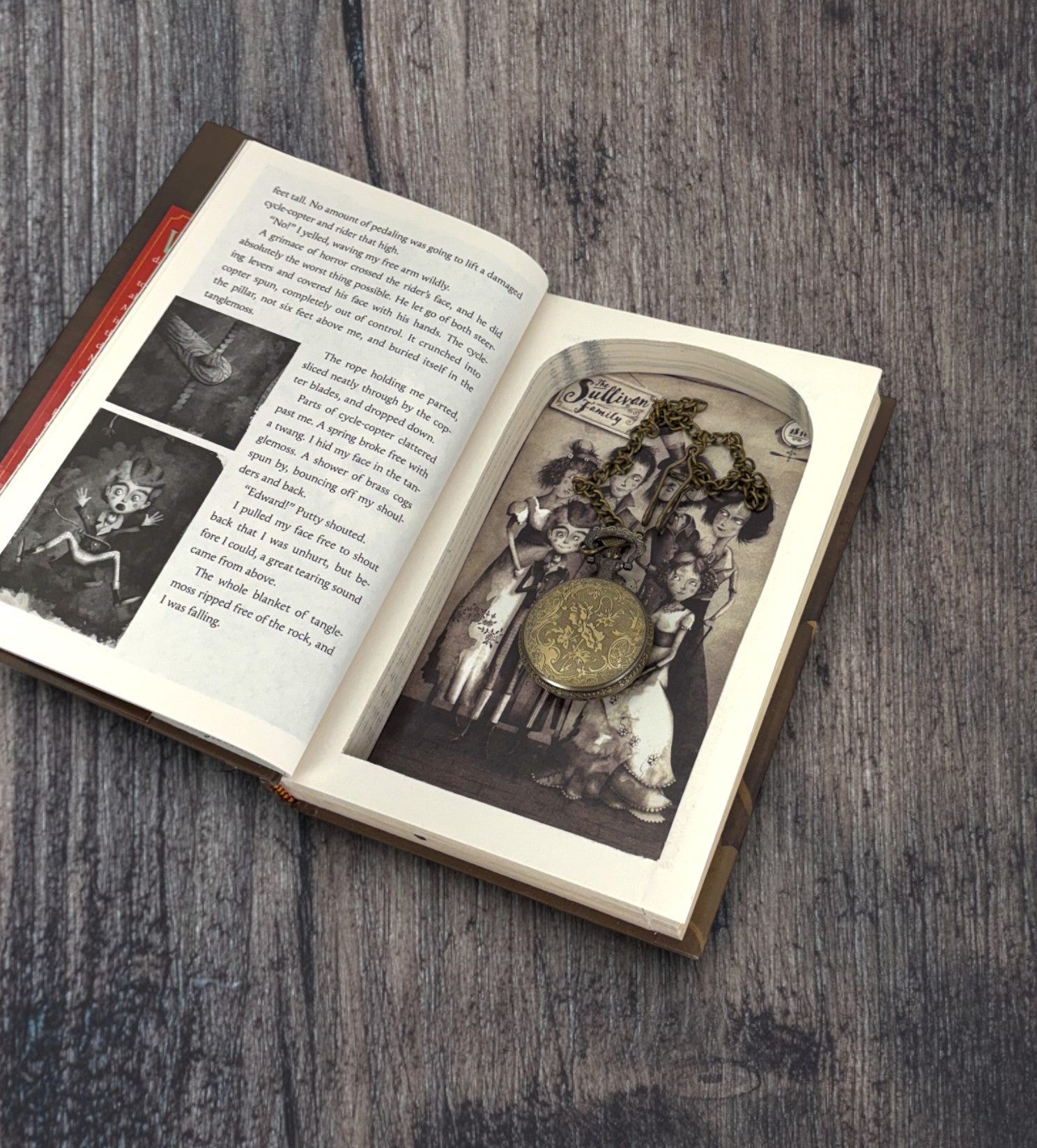 Secrets Of The Dragon Tomb - Patrick Samphire - Secret Storage Books