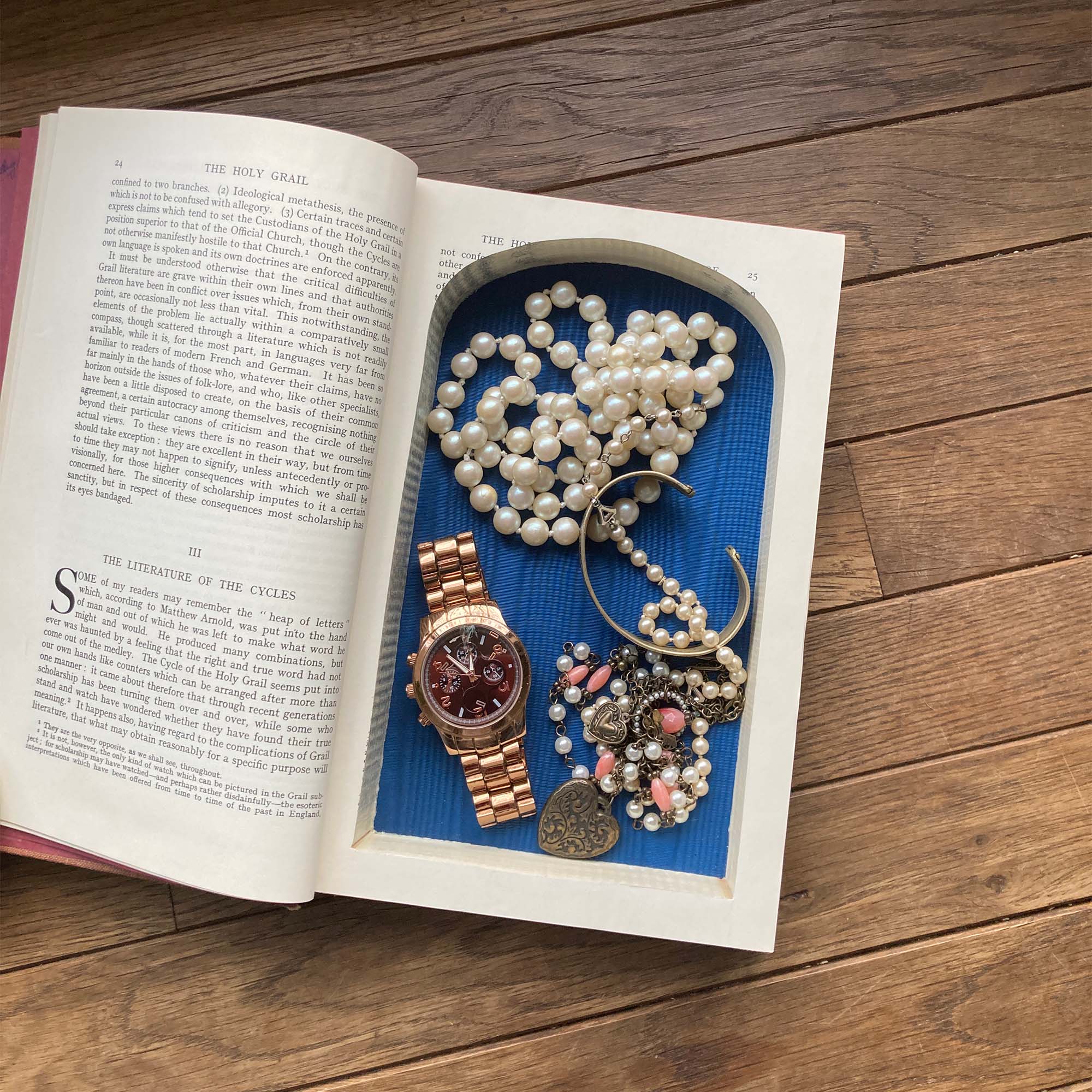 The Holy Grail - Vintage Hollow Book Safe - Secret Storage Books
